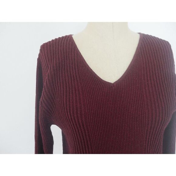 ALFANI Plus Size Ribbed Shine V-Neck Top 1X - Picture 5 of 6